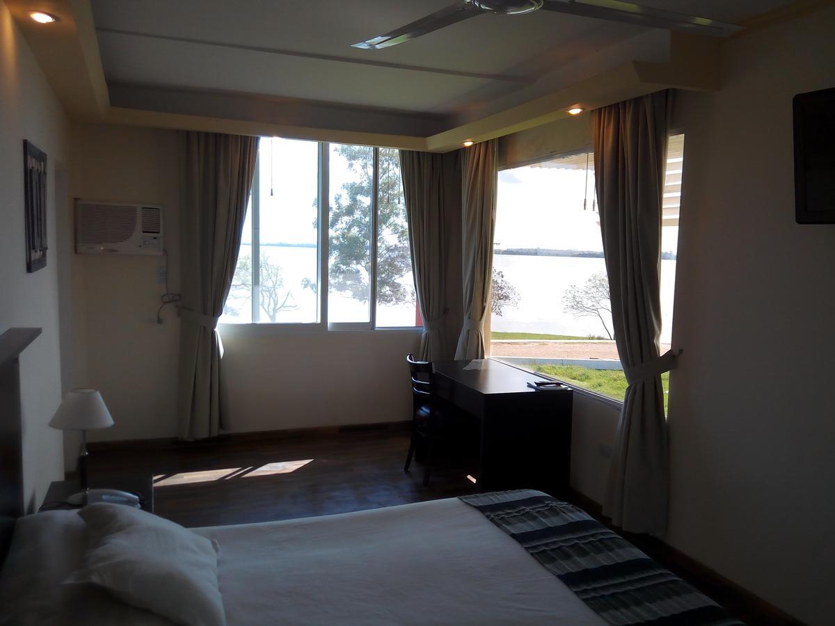 Manantiales Hotel De Turismo Monte Caseros Dış mekan fotoğraf
