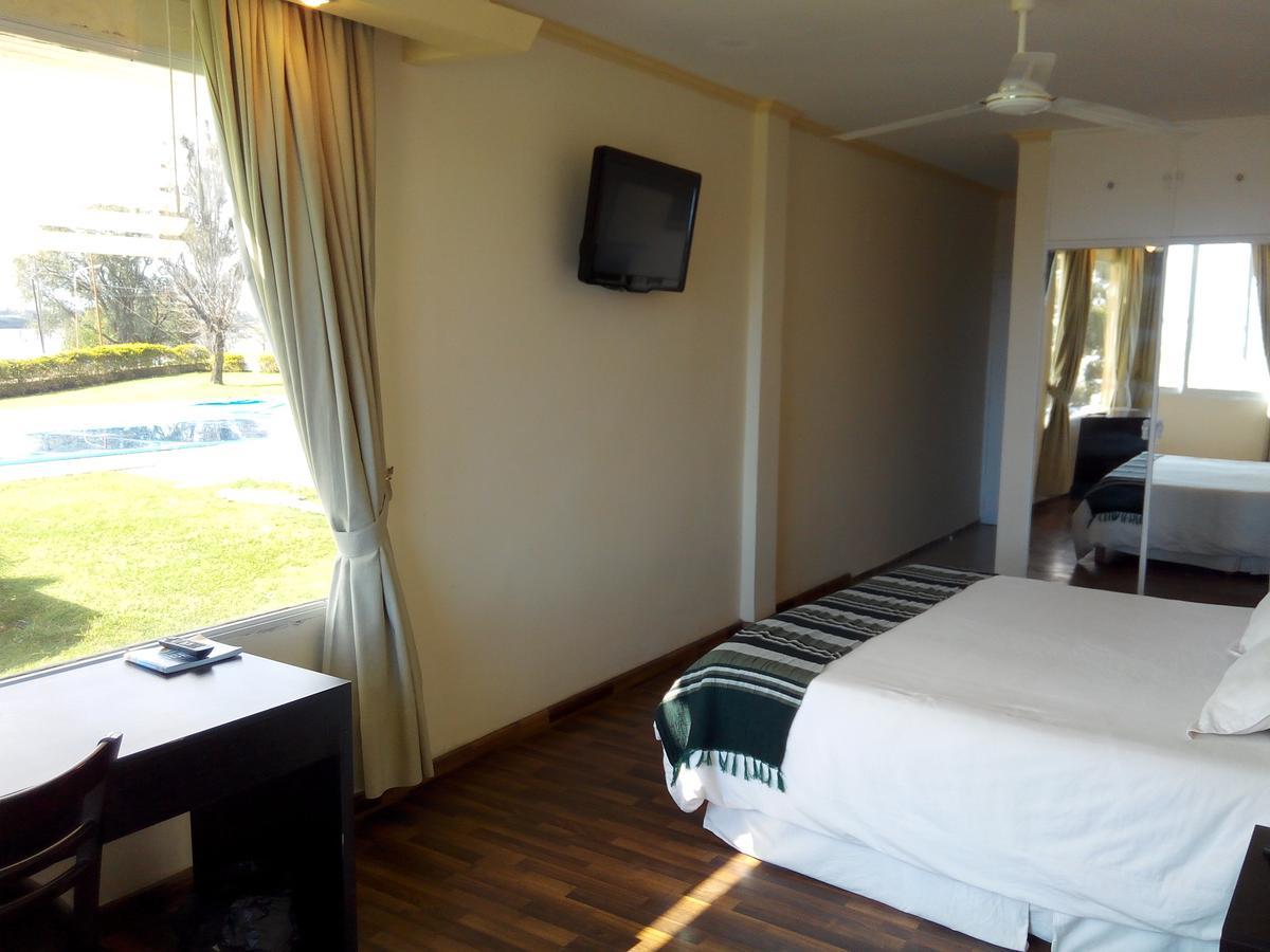 Manantiales Hotel De Turismo Monte Caseros Dış mekan fotoğraf